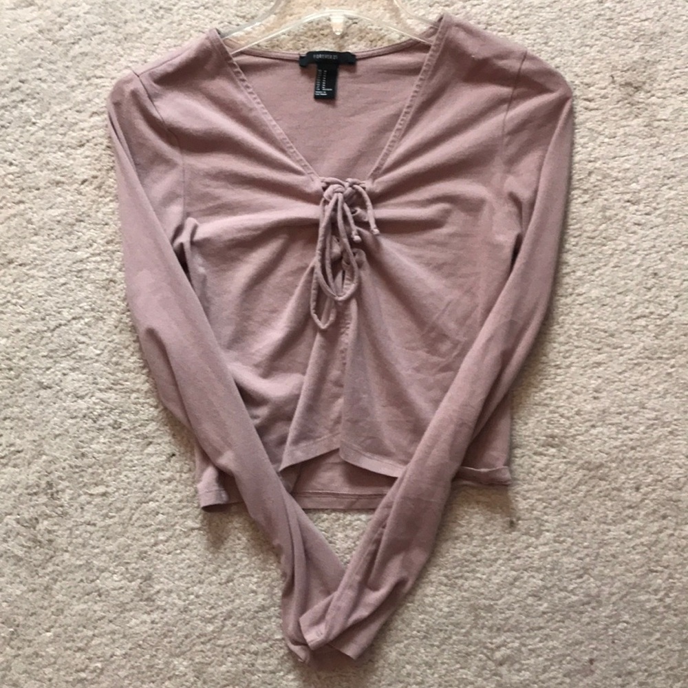 Stretchy mauve lace up top